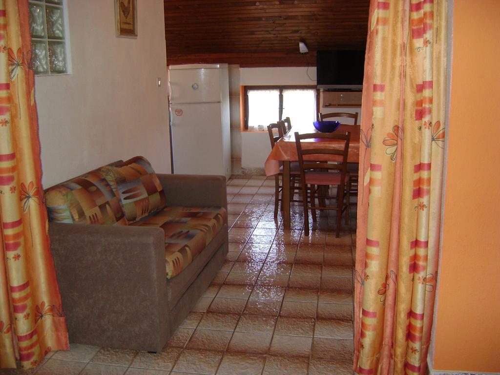 Apartments Radulovic Biograd Na Moru Camera foto