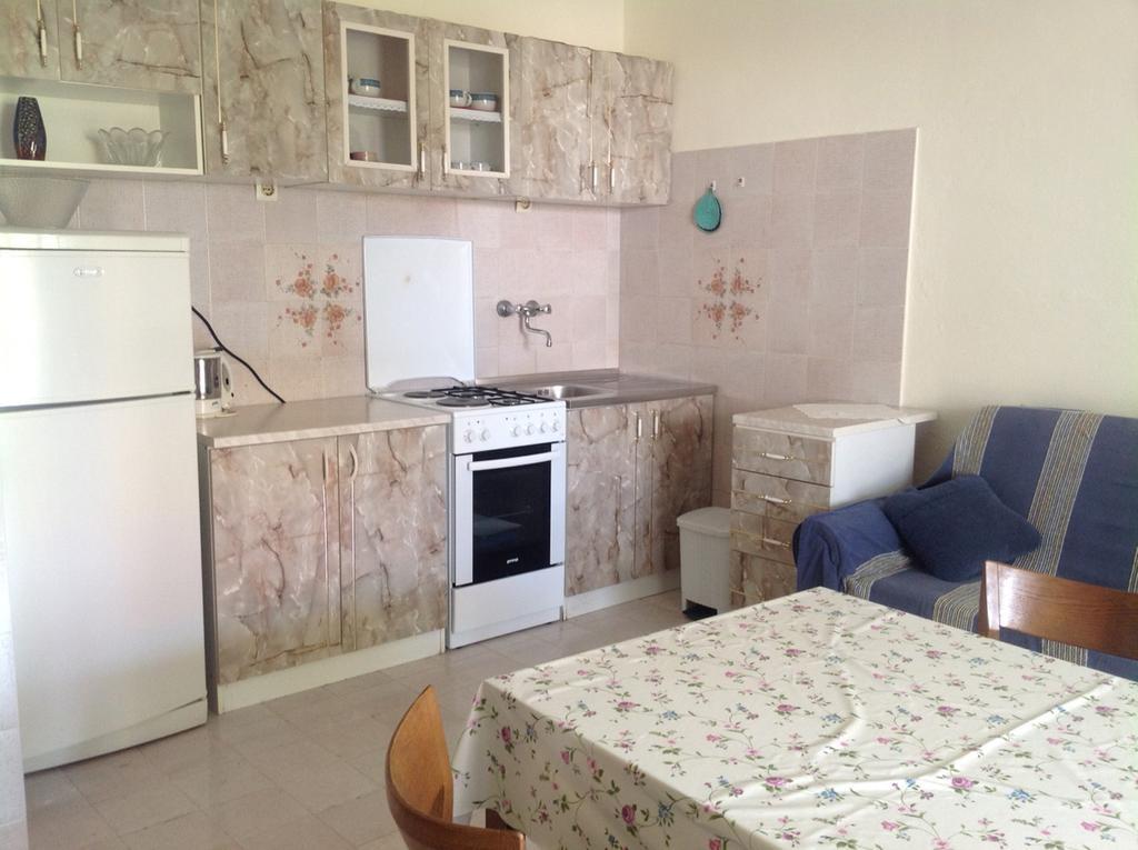 Apartments Radulovic Biograd Na Moru Camera foto